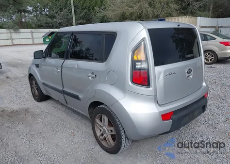 2011 Kia Soul + from USA, damaged, VIN KNDJT2A26B7707637